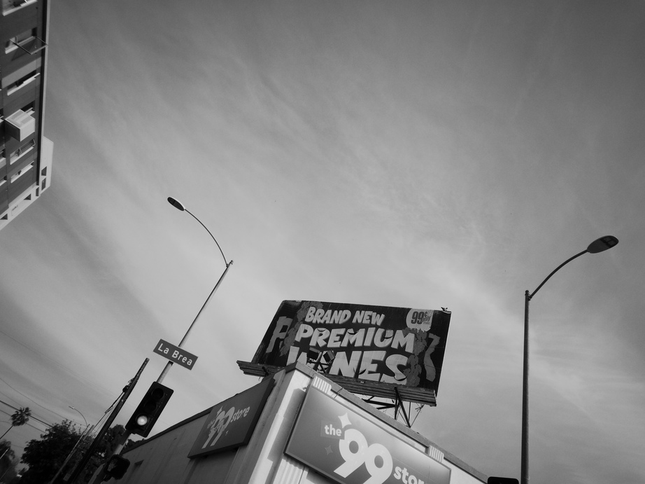 La Brea, photo I took today with Papershoot camera, 2022